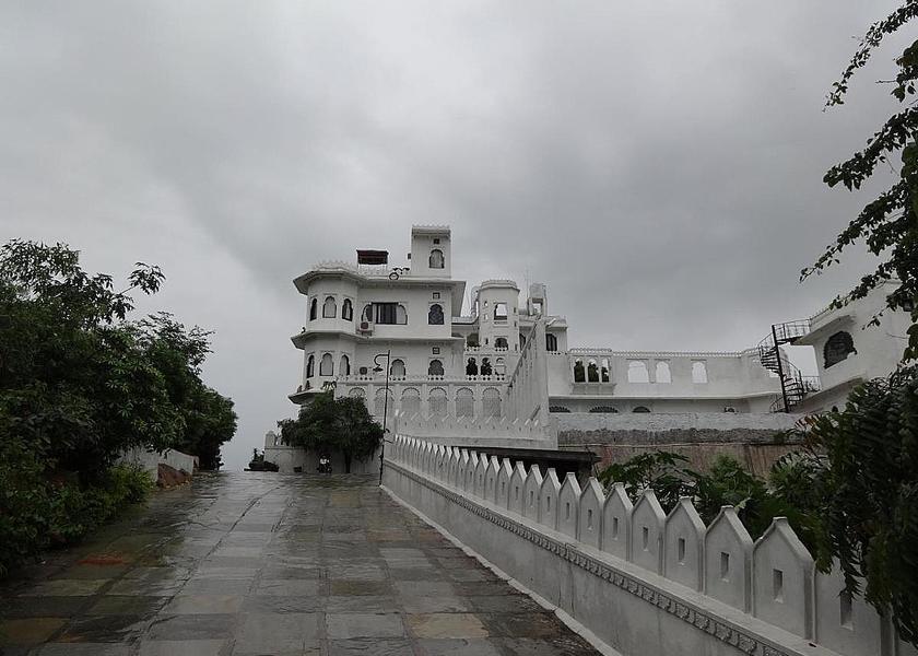 Rajasthan Udaipur Hotel Exterior