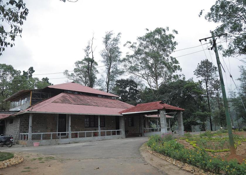 Tamil Nadu Valparai Entrance