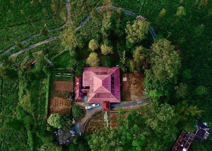 Tamil Nadu Valparai Hotel View