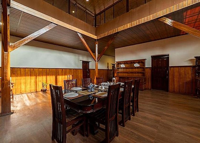 Tamil Nadu Valparai Food & Dining