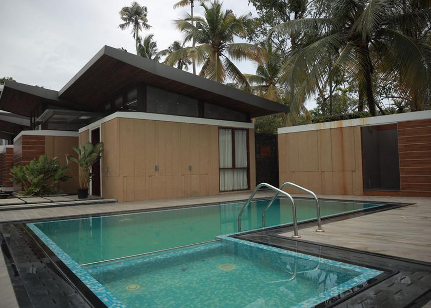 Kerala Kochi Pool