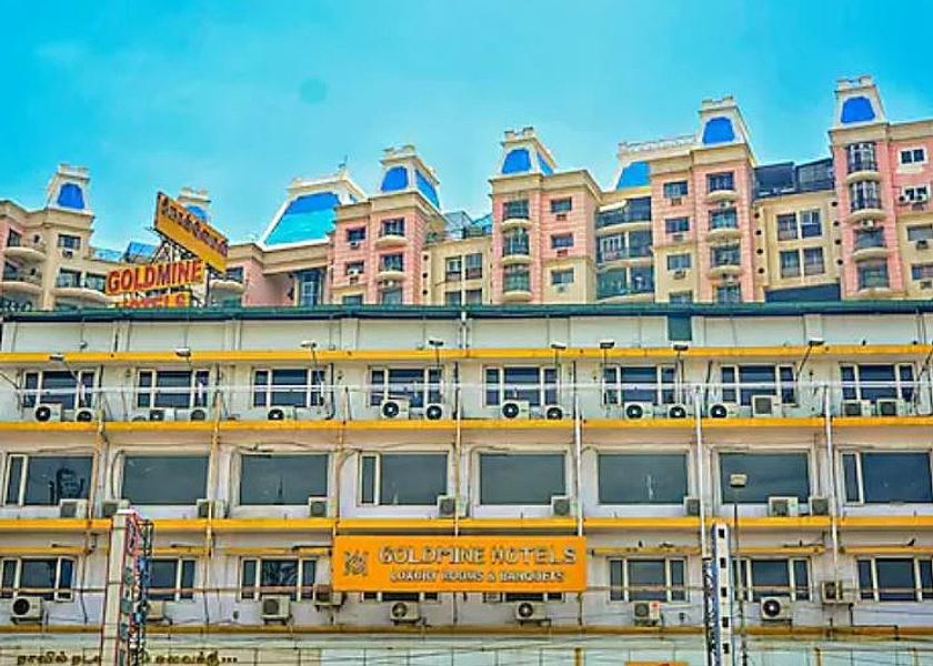 Tamil Nadu Chennai Hotel Exterior
