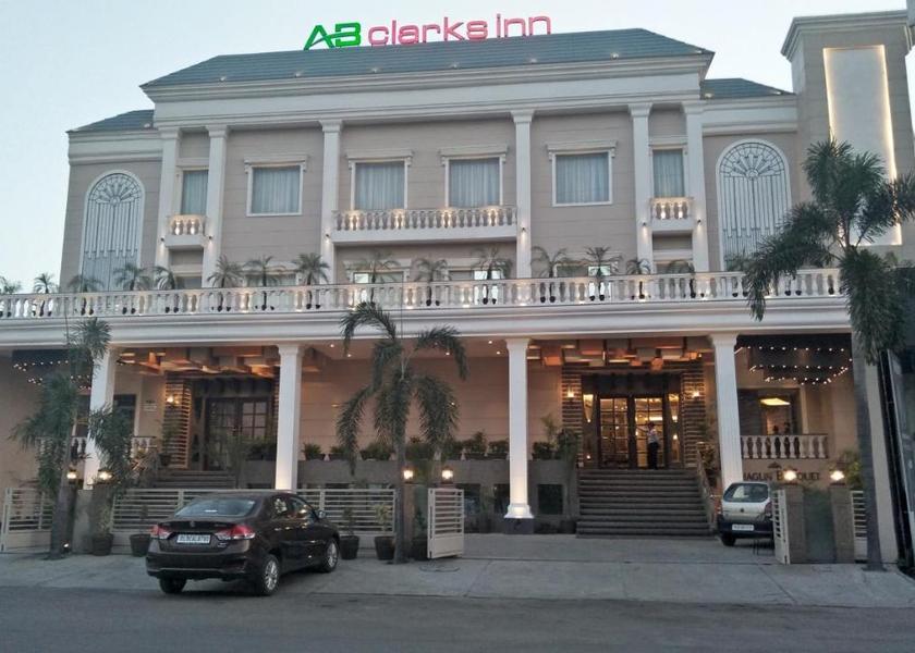 Punjab Jalandhar Hotel Exterior