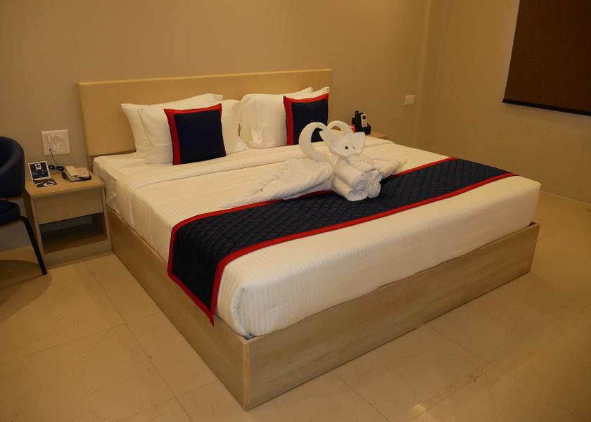 Madhya Pradesh Bhopal Executive King Room