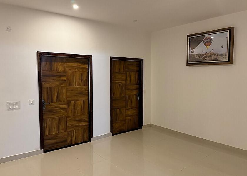 Rajasthan Udaipurwati Public Areas