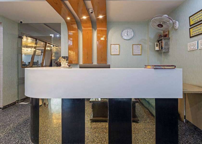 Uttar Pradesh Lucknow Food & Dining