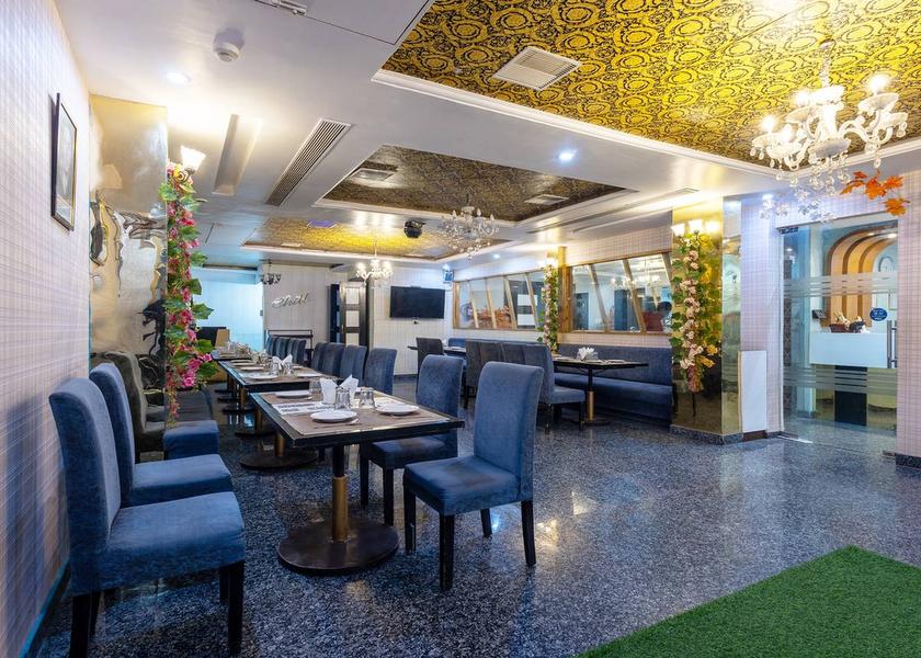 Uttar Pradesh Lucknow Food & Dining