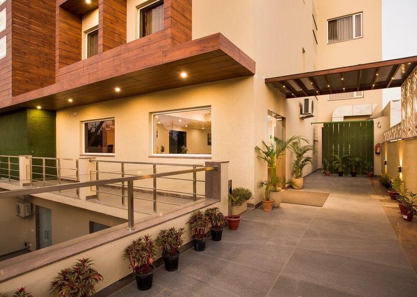 Haryana Gurugram Hotel Exterior