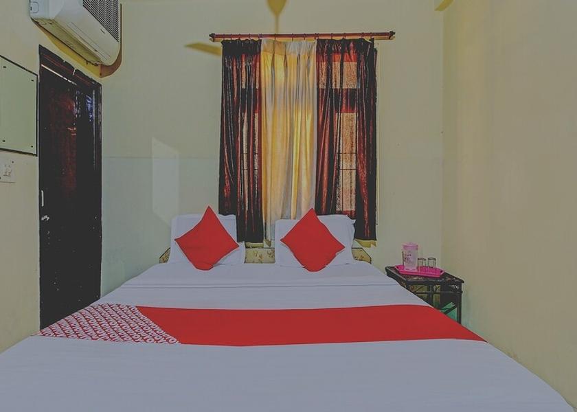 Uttar Pradesh Agra Classic Room