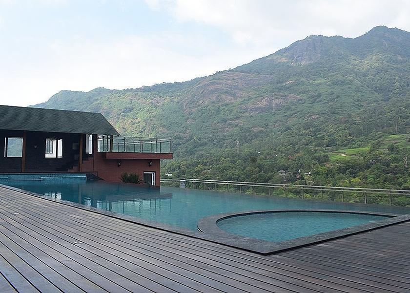 Kerala Munnar Pool