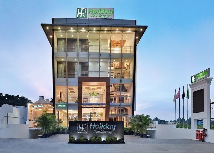 Tamil Nadu Coimbatore Front of property - evening/night