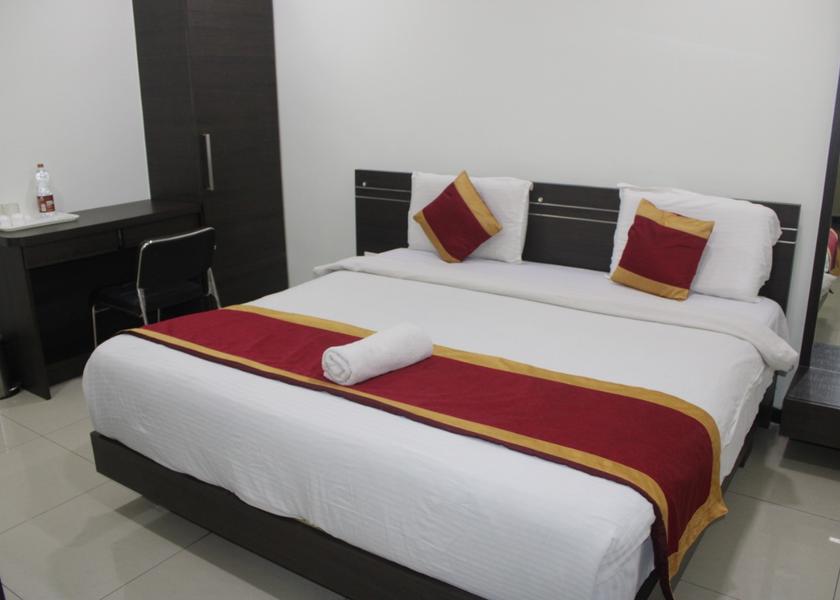 Andhra Pradesh Rajahmundry STANDARD NON AC ROOM