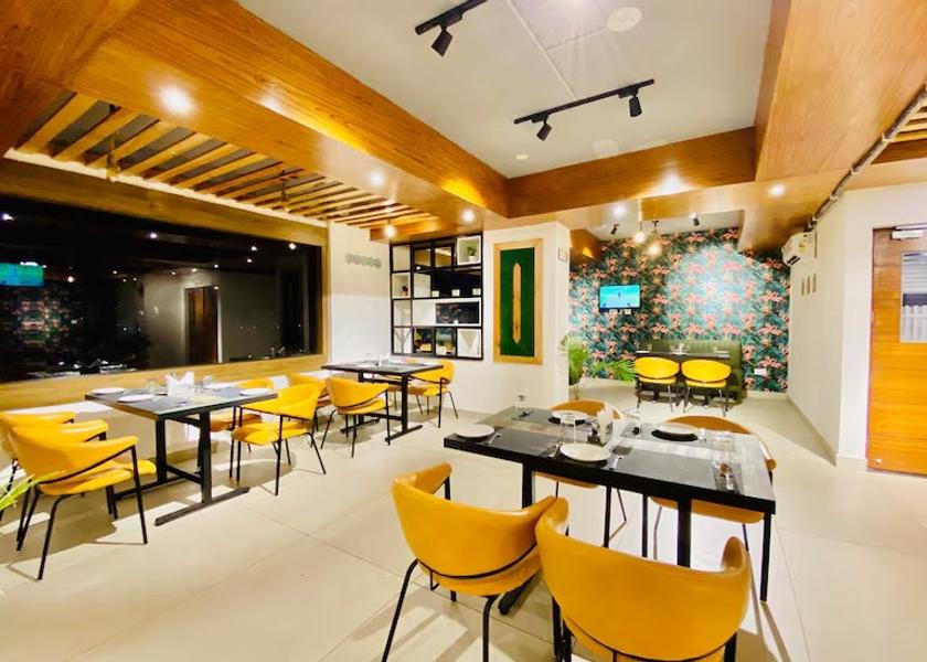 Uttarakhand Dehradun Food & Dining