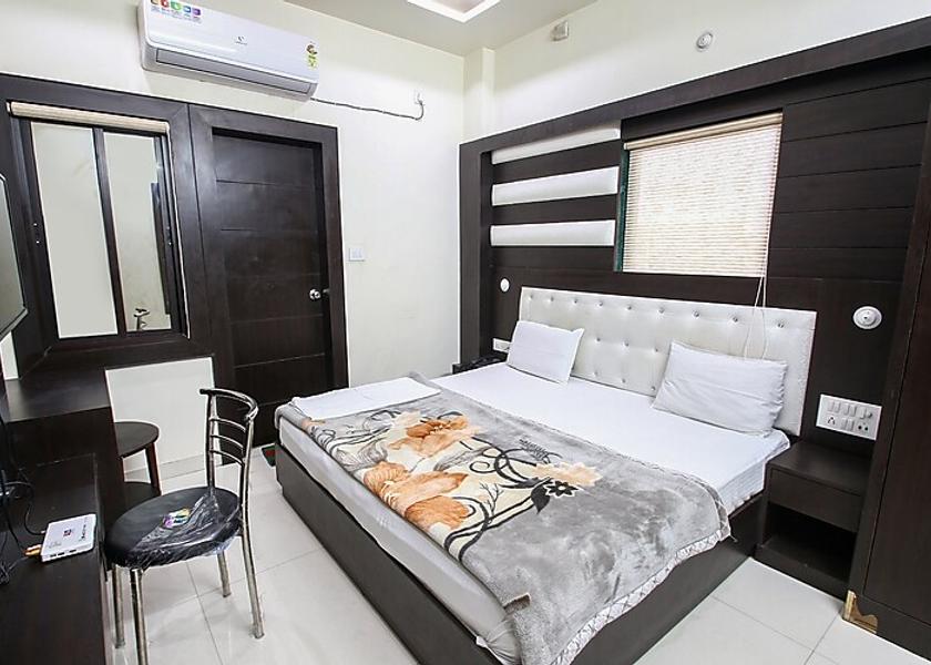 Uttar Pradesh Mathura Super Deluxe