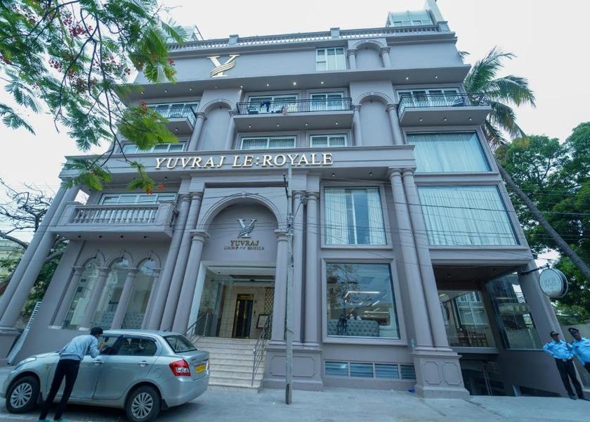 Karnataka Mysore Hotel Exterior
