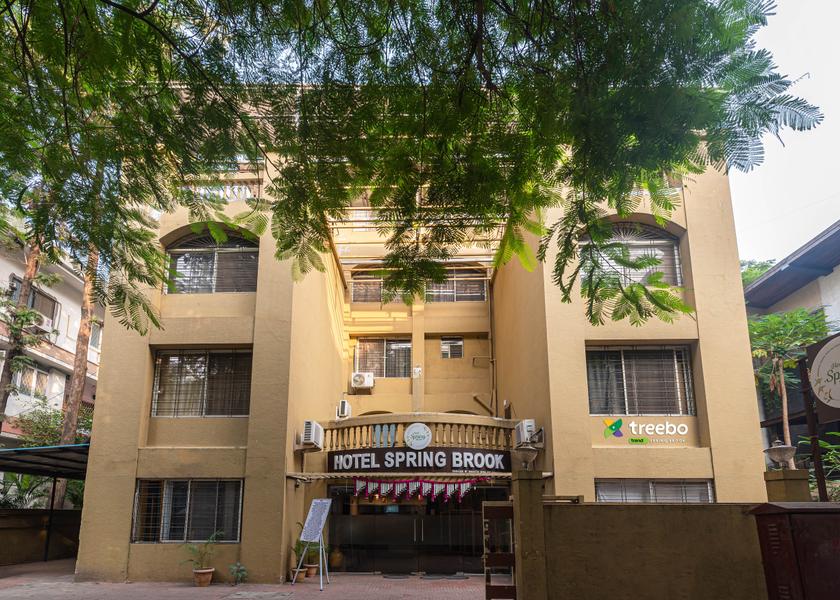 Maharashtra Pune Hotel Exterior