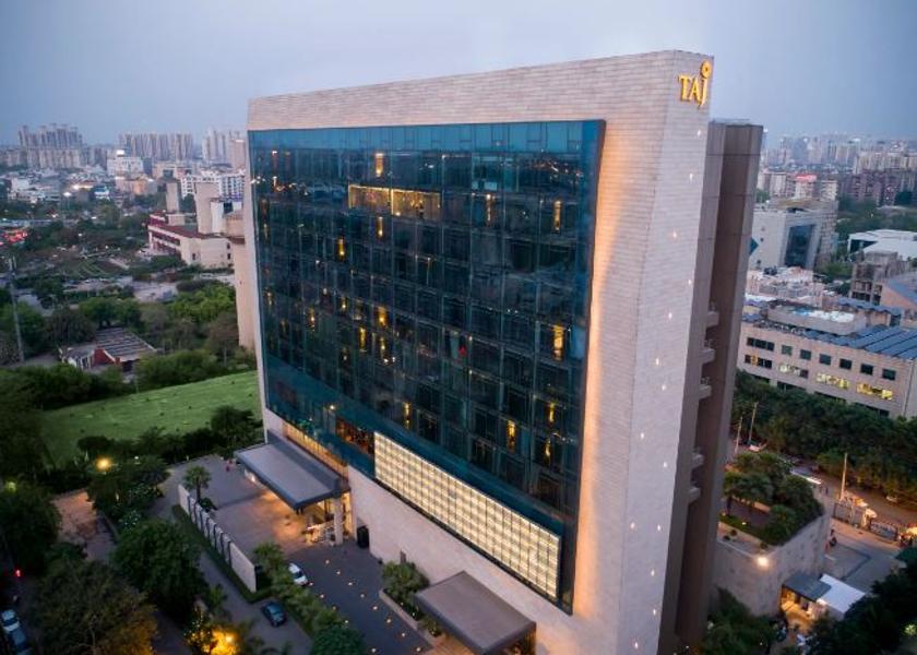 Haryana Gurugram Hotel Exterior