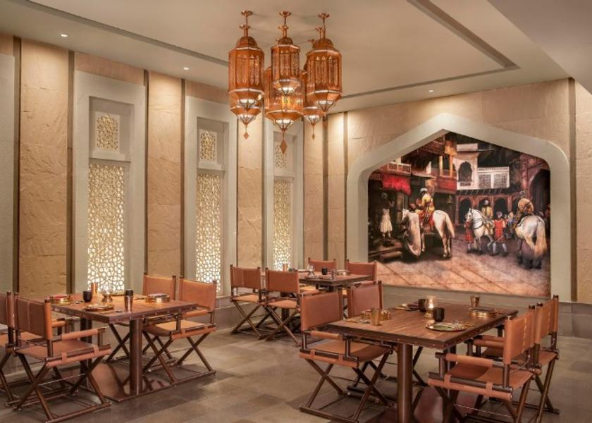 Delhi Delhi Food & Dining