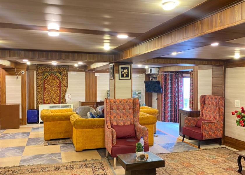 Jammu and Kashmir Gulmarg Public Areas