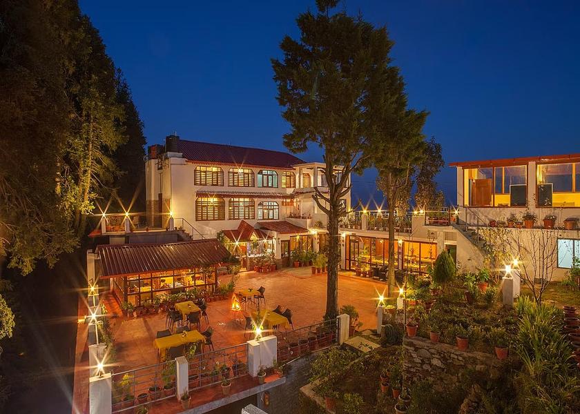 Uttar Pradesh Varanasi Hotel Exterior