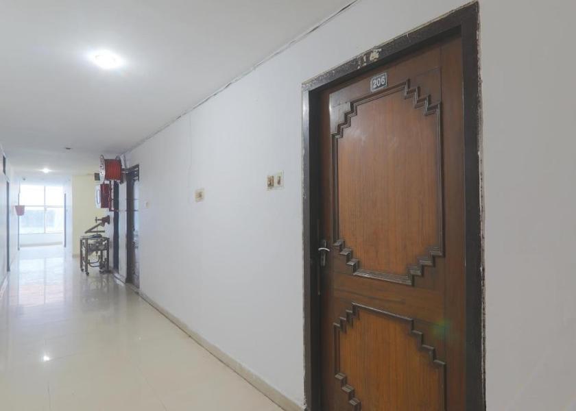 Uttar Pradesh Lucknow Public Areas