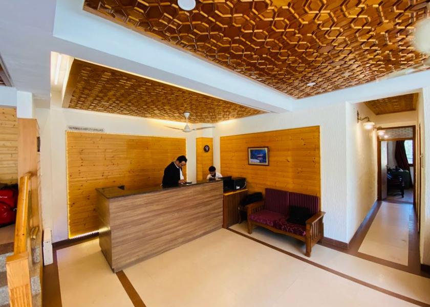 Jammu and Kashmir Srinagar Public Areas