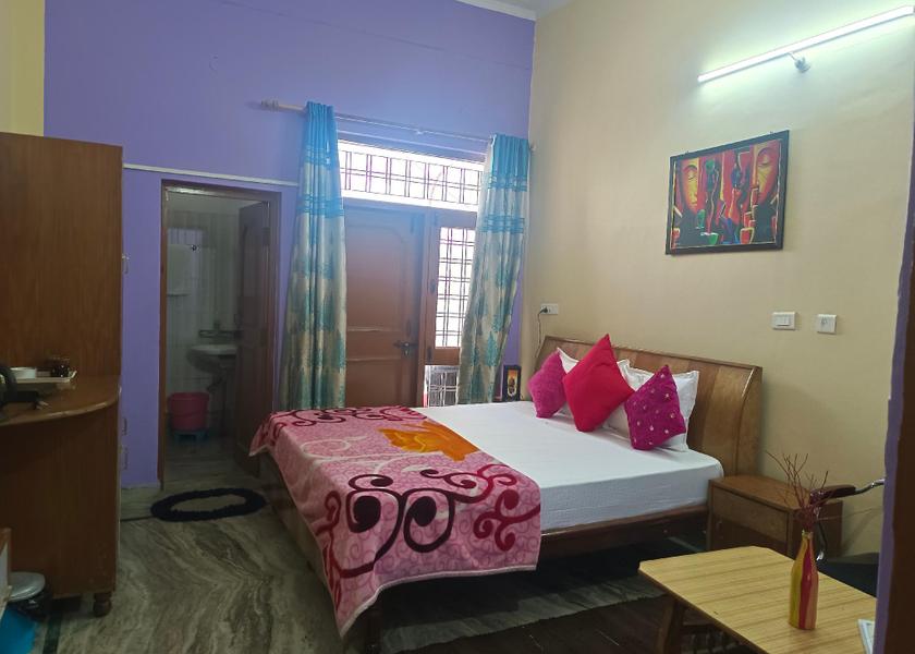 Uttarakhand New Tehri Double Room with Balcony and View