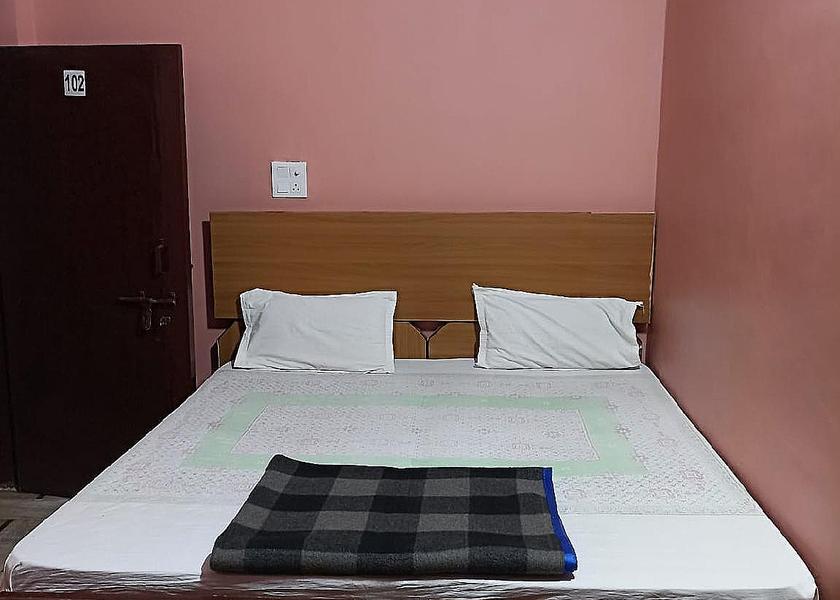 Uttar Pradesh Varanasi deluxe standard