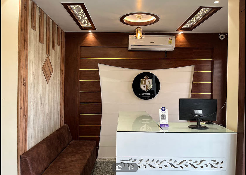 Uttar Pradesh Agra Public Areas
