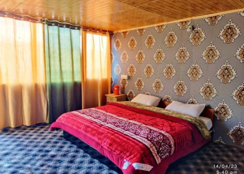 Ladakh Pangong Deluxe Cottage Lake Facing