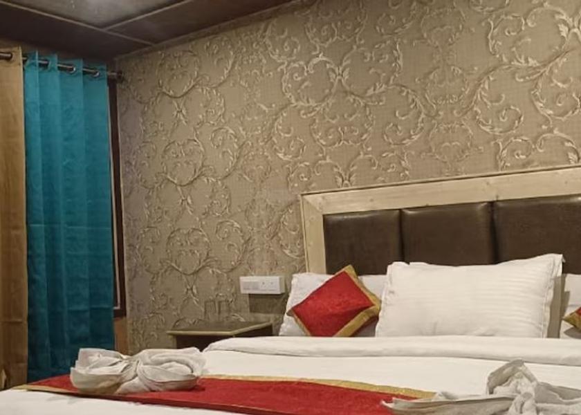 Ladakh Pangong Deluxe Cottage