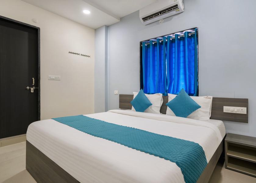 Telangana Hyderabad Deluxe Double Room