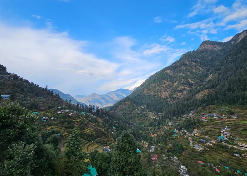 Himachal Pradesh Jibhi Hotel View