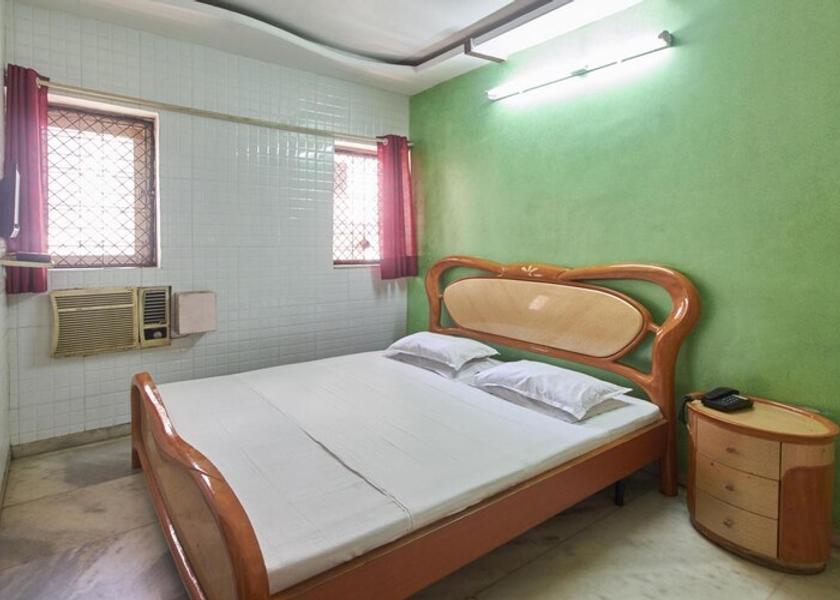 Maharashtra Dapoli Superior Deluxe Ac Room