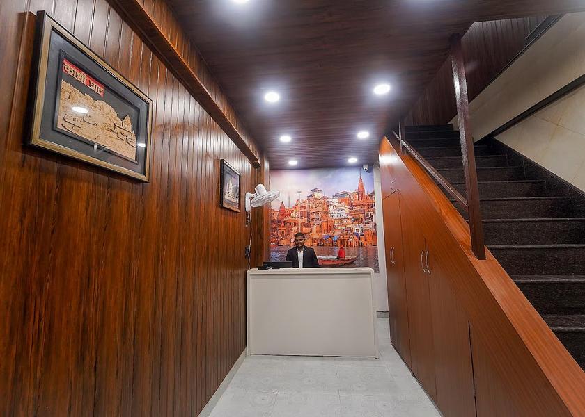 Uttar Pradesh Varanasi Reception
