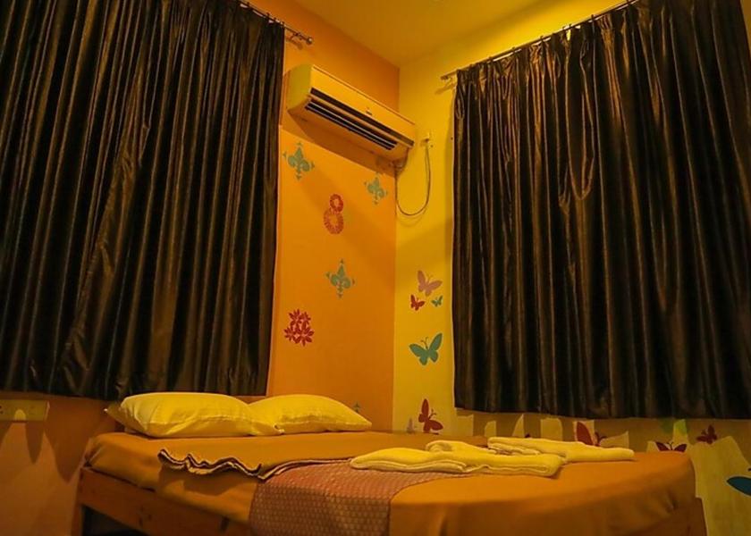 Tamil Nadu Edayanchavadi Cottage with Garden View