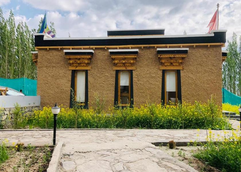 Ladakh Leh Hotel Exterior
