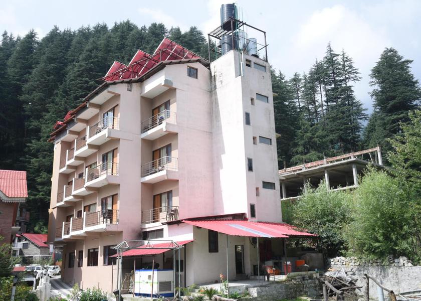 Himachal Pradesh Manali Hotel Exterior