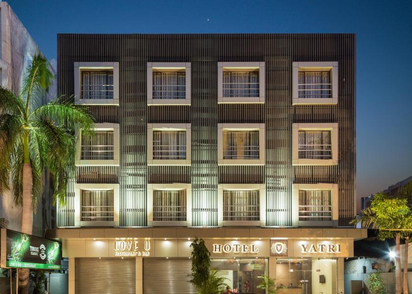 Maharashtra Nagpur Hotel Exterior