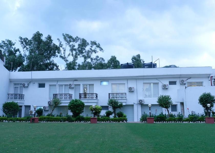 Himachal Pradesh Kala Amb Hotel Exterior