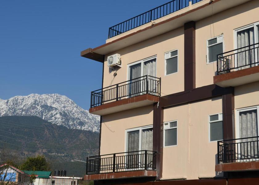Himachal Pradesh Palampur balcony/terrace