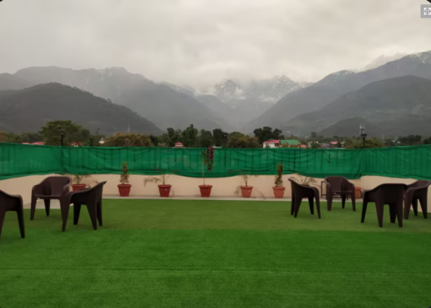 Himachal Pradesh Palampur Food & Dining