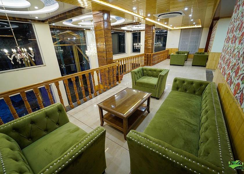 Himachal Pradesh Manali coffee shop