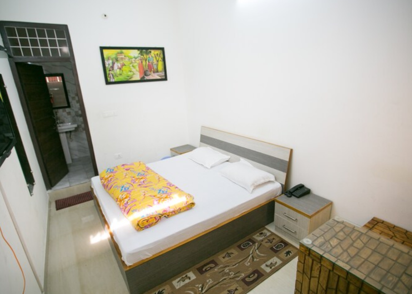 Uttarakhand Dehradun Budget Double Room