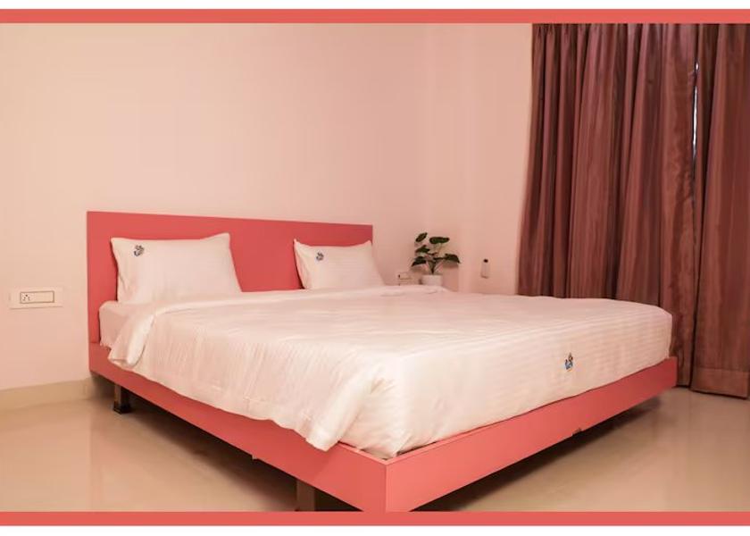 Maharashtra Diveagar Executive Deluxe Room