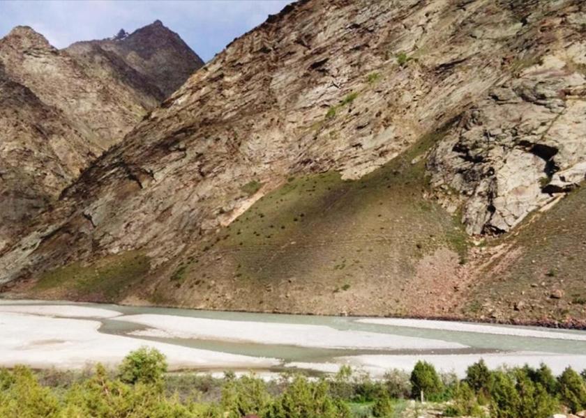Himachal Pradesh Sarchu Hotel View