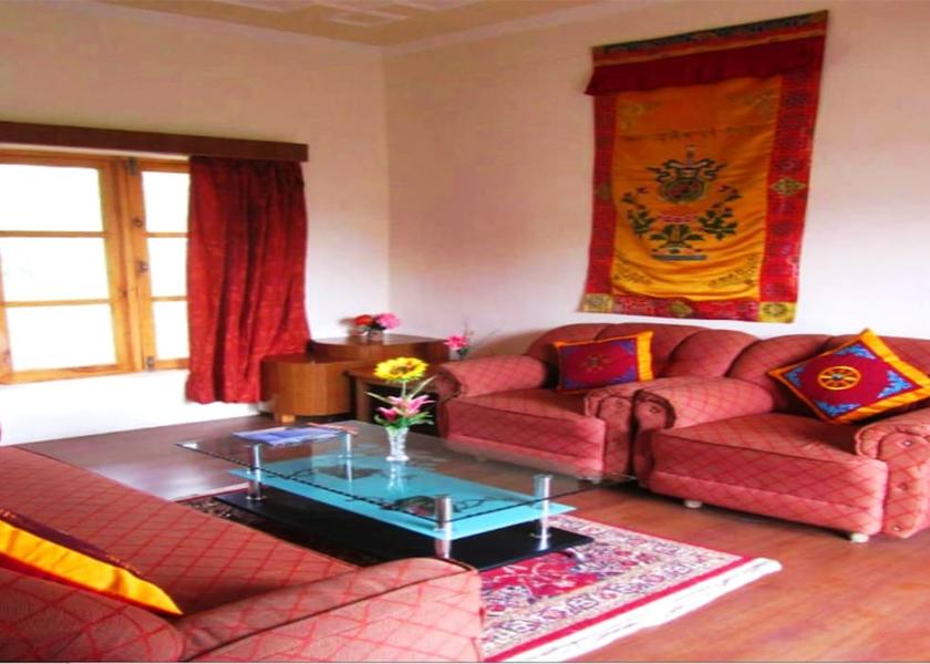 Ladakh Leh Lobby sitting area