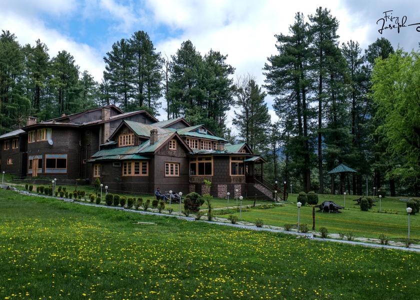 Jammu and Kashmir Pahalgam Hotel View