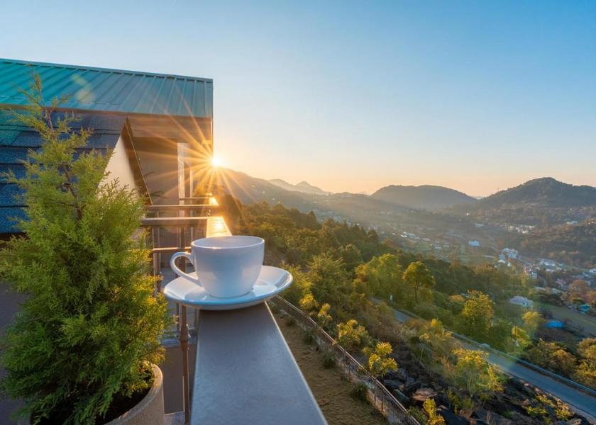 Uttarakhand Bhimtal Hotel View