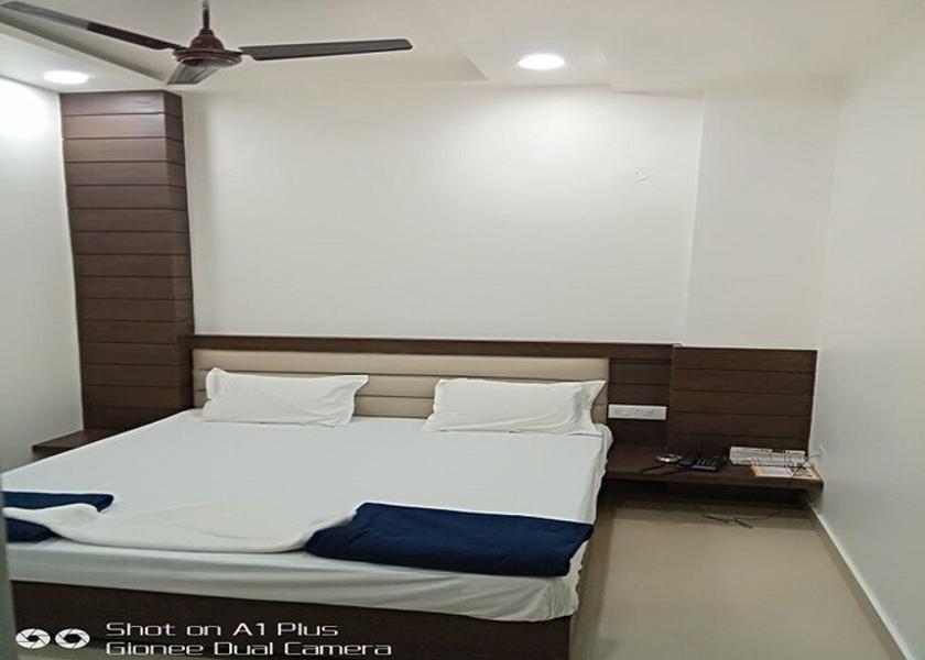 Bihar Gaya AC Deluxe Rooms